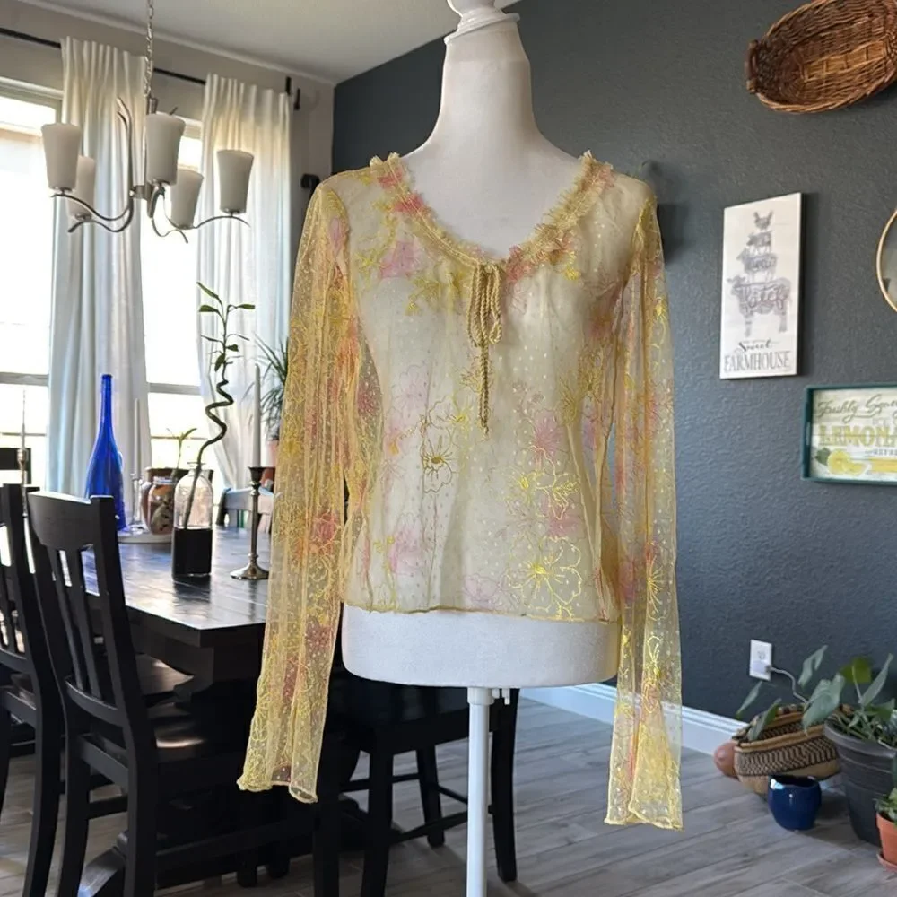 NWOT Free People Postcard from Paris Long Sleeve Lace Yellow Sheer M Embroidered